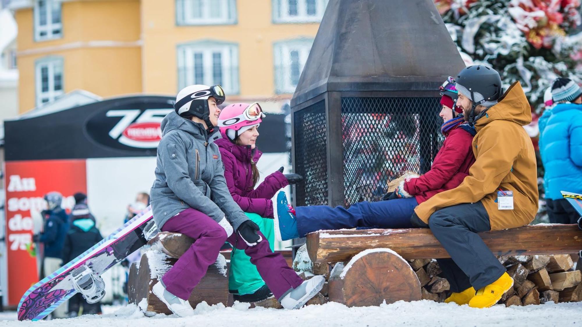 Holiday Inn Express & Suites Tremblant, An Ihg Hotel Mont-Tremblant Exterior photo